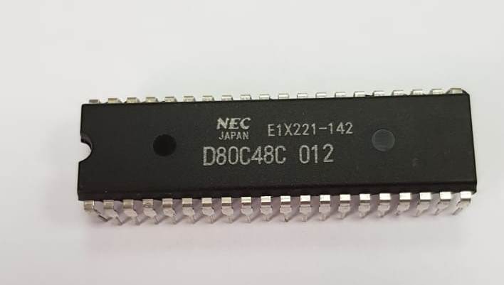 Микросхема 80C48C-012