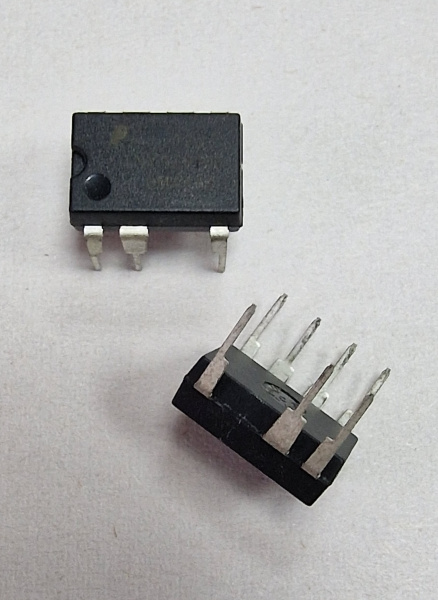 Микросхема TNY178PN